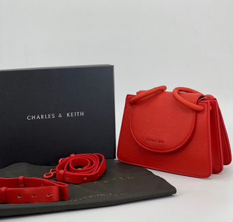 Женская сумка Charles & Keith красная кожа новая