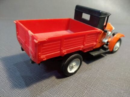 Модель Амо СССР 1:43