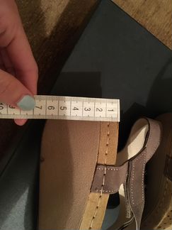 Сандалии на танкетке Леон