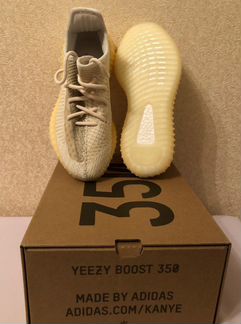 Кроссовки boost 350 белые