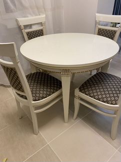Стол 4 стула + придиванный стол Италия