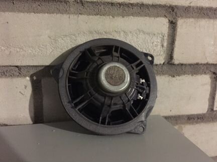 Динамик BMW F20 stereo в двери