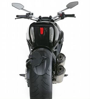 Ducati Diavel глушитель Akrapovic