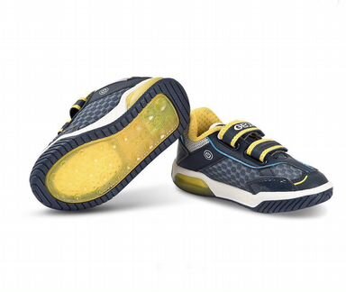 Кроссовки Geox 32 размер Новые