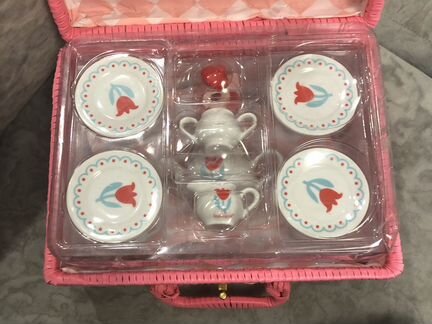Посуда чайный сервиз на 4 персоны, фарфор, в чемод