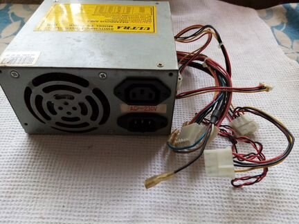 Компьютерные детали на запчасти