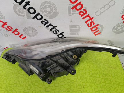 Фара правая Ford Mondeo 4 универсал 2.0 aoba 2008