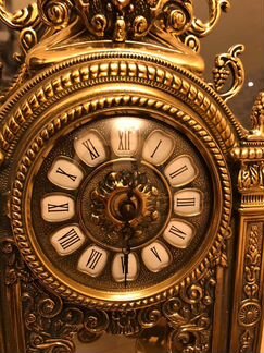 Часы бронза Италия новые