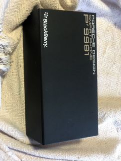 Blackberry Porsche design smartphone P’9981