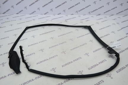 Уплотнитель Range Rover Sport 2 L494 2013