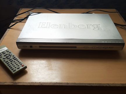 DVD плеер Elenberg