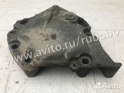Крышка грм Renault Clio 2 K7JA700 2001