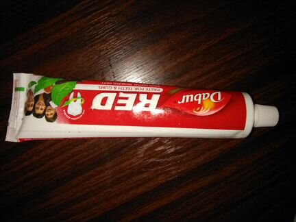 Зубная паста Ред Дабур