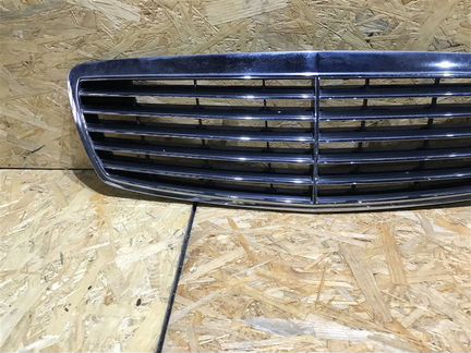 Решетка радиатора Mercedes-Benz E-Class W211 W211