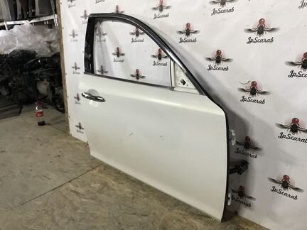 Дверь передняя правая Infiniti M37, Q70 Y51