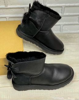 Угги UGG Australia Classic Mini Bailey Bow Black