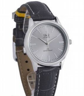 Часы наручные женские Q&Q C215-322 (C215J322Y)