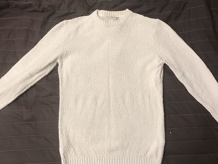 Свитер
