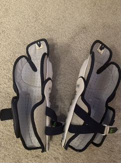 Щитки хоккейные rbk jofa 15