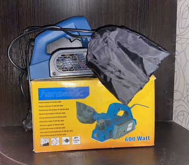 Электро рубанок h-ho 82-600