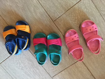 Сандали crocs adidas