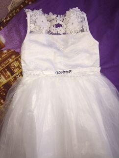 Платье новое, нарядное, для принцессы