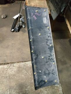 Молдинг водительское двери Ssang Yong Rexton