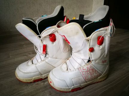 Сноубордические ботинки burton