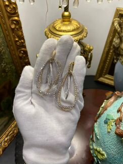 Золотые серьги с бриллиантами