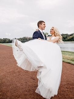 Свадебное платье 44-46