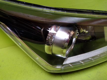 Фара правая Hyundai Creta Без Дефектов черная