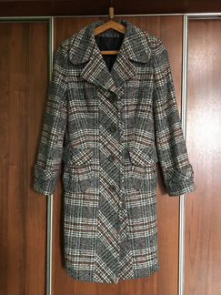 Пальто демисезонное размер 44-46