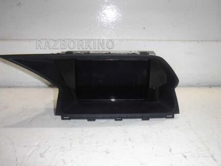 Монитор Мерседес C207 E