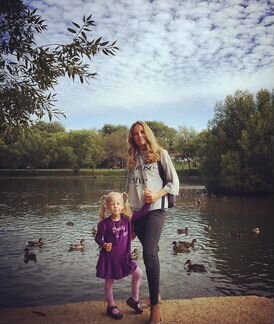 Фиолетовое платье