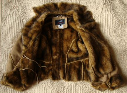 Дубленка EM Studio London Короткая из Бутика