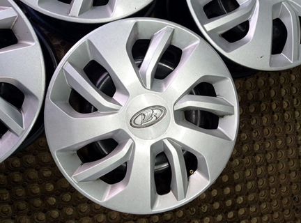 Диски бу оригинал R15 C на LADA