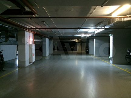 Машиноместо, 15 м²