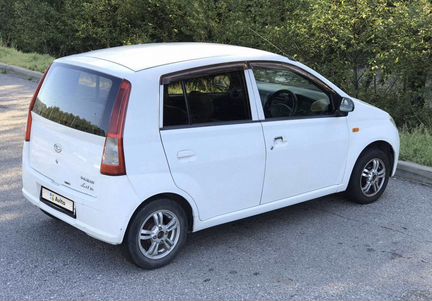 Daihatsu 2003