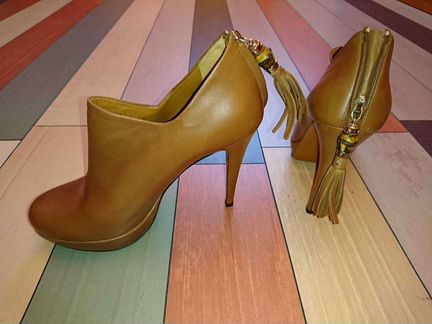 Ботильоны Gucci