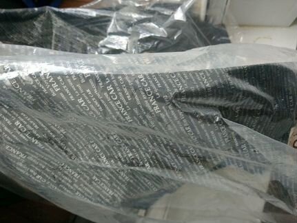 Передний левый подкрыльник