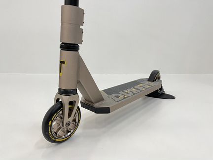 Трюковой самокат Tech Team Duker 303