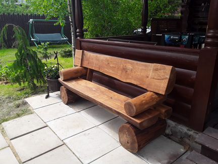 Скамейка из бревна