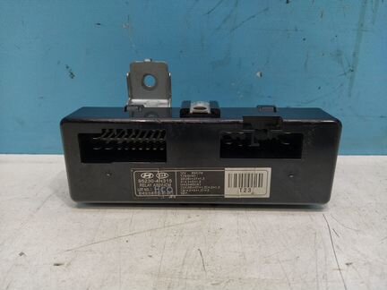 Реле Hyundai Grand Starex H1