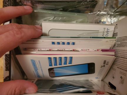 Наклейка на телефон, чехлы и тд