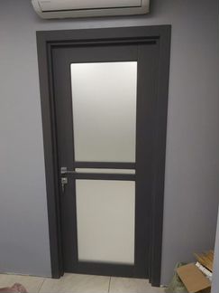Двери со стеклом