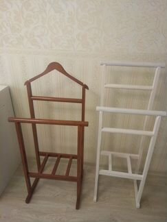 Вешалка напольная (костюмная) дерево