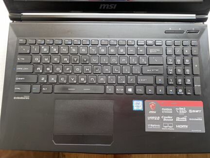 Игровой ноутубк msi i7-6700hq+gtx950