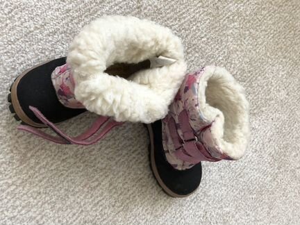 Зимние сапожки на овчине (р. 25)