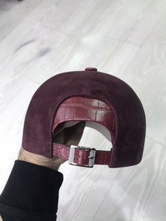 Мужская кепка крокодил