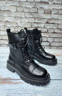 Осенние кожаные ботинки